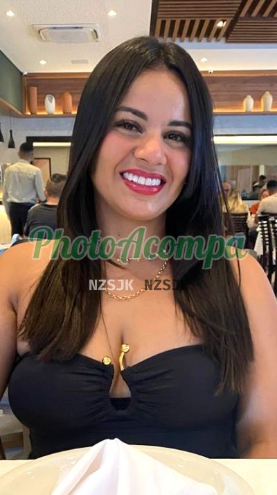 Jenifer, mulher que faz massagens eróticas em Manaus