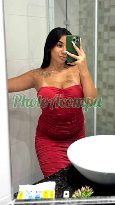 Isis Medeiros