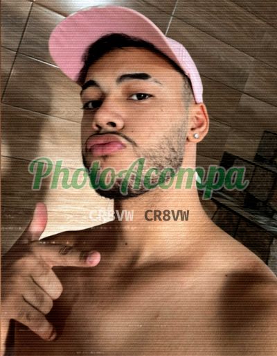 Adrián, garoto de programa em Praia Grande