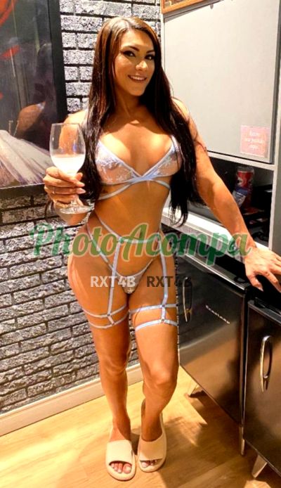 Sabrina, travesti na República (SP)