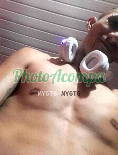 Leonam, garoto de programa em Manaus