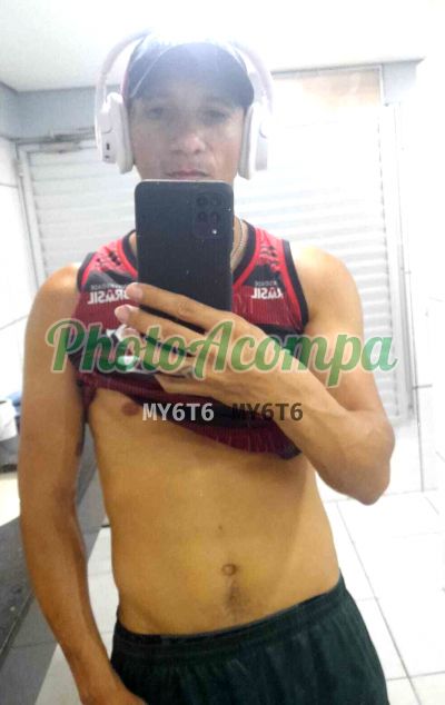 Leonam, garoto de programa em Manaus