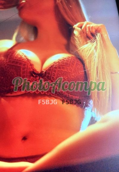 Tati, acompanhante em Porto Alegre