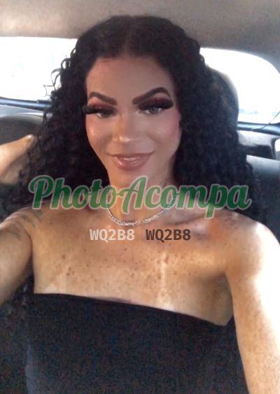 Cecília, travesti na Piedade (Recife)