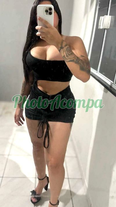 Ana Hot, mulher que faz videochamadas e sexting
