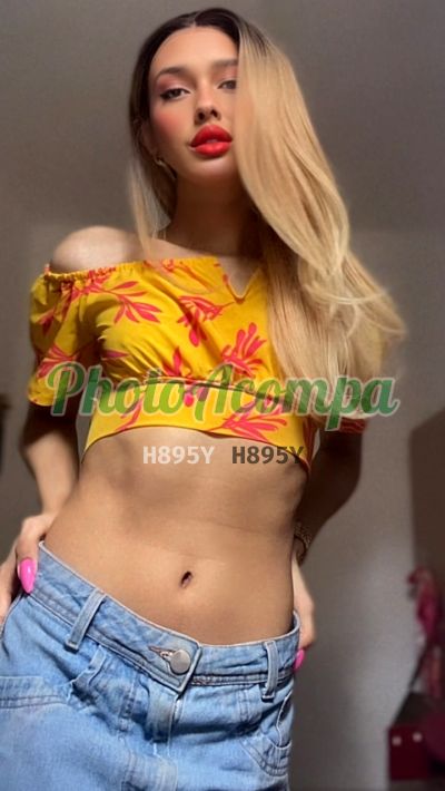 Emilly, travesti no Rio de Janeiro