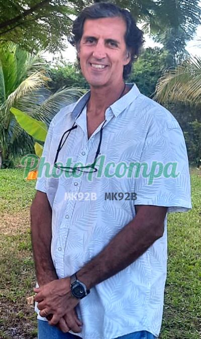 Adrián, garoto de programa em Salvador