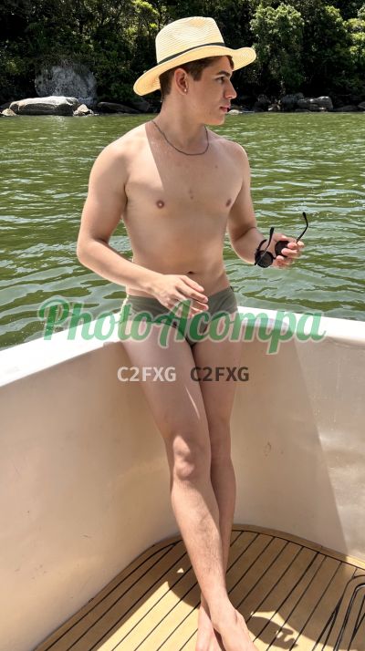 Felipe, garoto de programa em Curitiba