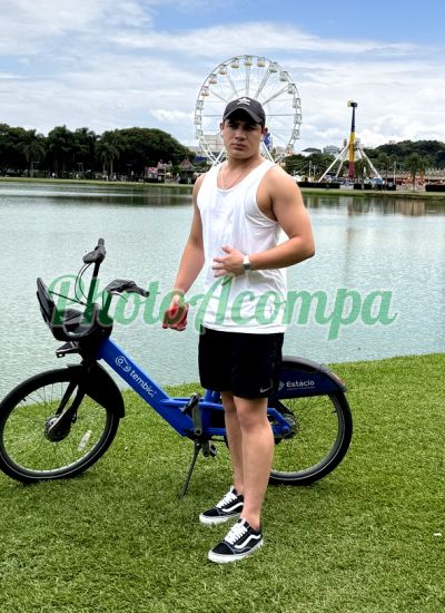 Felipe, Garoto de programa em Curitiba