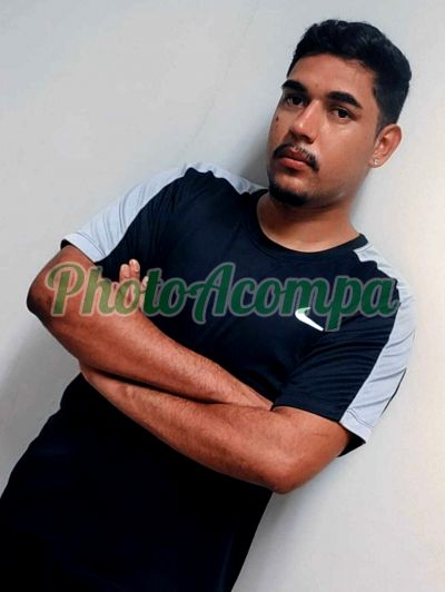 Biel, garoto de programa no Centro (RJ)