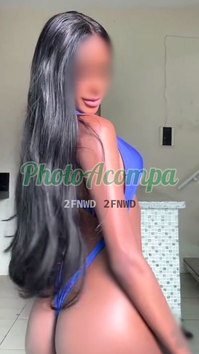 India (13) 97604-3621, escort em Praia Grande