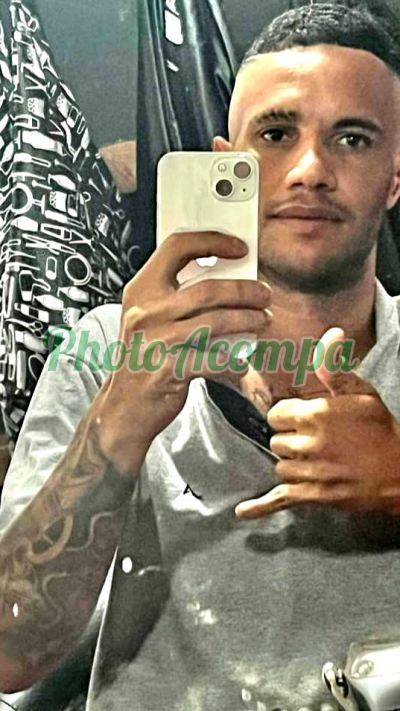 Brugostoso, garoto de programa em Araraquara