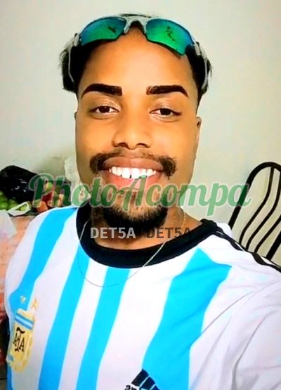 Juno Urach, garoto de programa na República (SP)