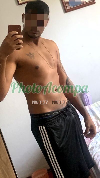 Júnior, garoto de programa em São Paulo