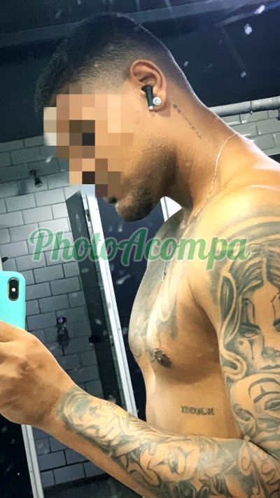 Júnior, garoto de programa em São Paulo