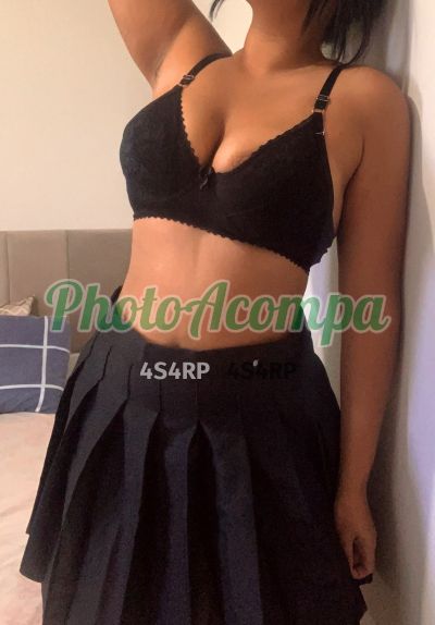 Larissa Foxx, escort em Brasília