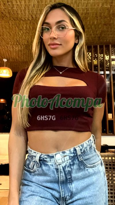 Lary (21) 96722-8282, travesti em Maricá