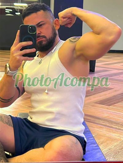 Erick Massoterapeuta, homem que faz massagens eróticas em Santana (SP)