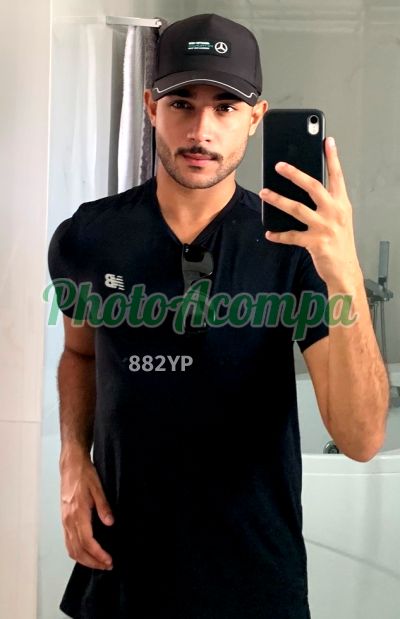 Fernando, garoto de programa em São Paulo