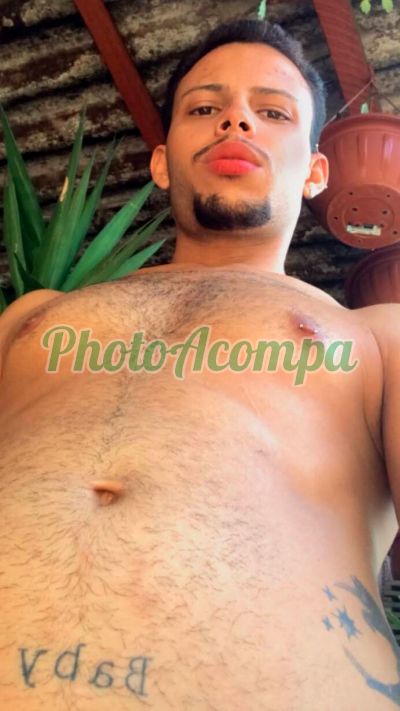 Miguel, garoto de programa em Jacarepaguá (RJ)
