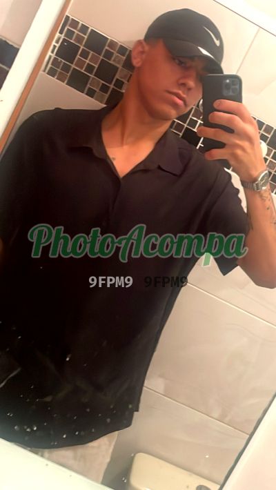Jeferson, garoto de programa em São Paulo