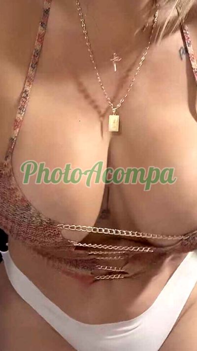 Acompanhante (48) 98469-1347, Garota de programa em São José