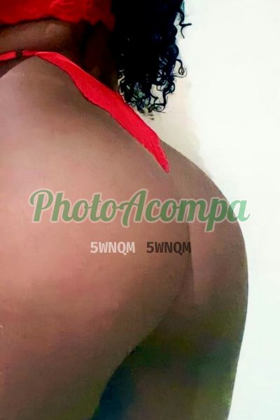 Bombom, garota de programa em São Gonçalo