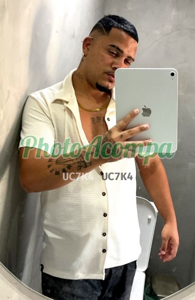 Douglas, garoto de programa no Rio de Janeiro