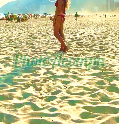 Anne (21) 97367-8213, mulher que faz massagens eróticas em Copacabana (RJ)