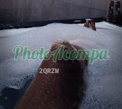 Lucas, garoto de programa no Guarujá