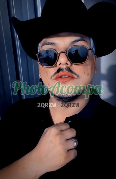 Lucas, garoto de programa no Guarujá