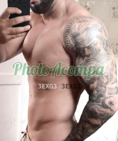 Cristian, garoto de programa em Arinos