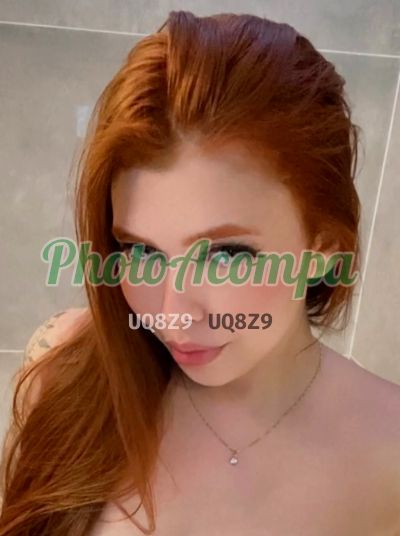 Valen, mulher que faz videochamadas e sexting