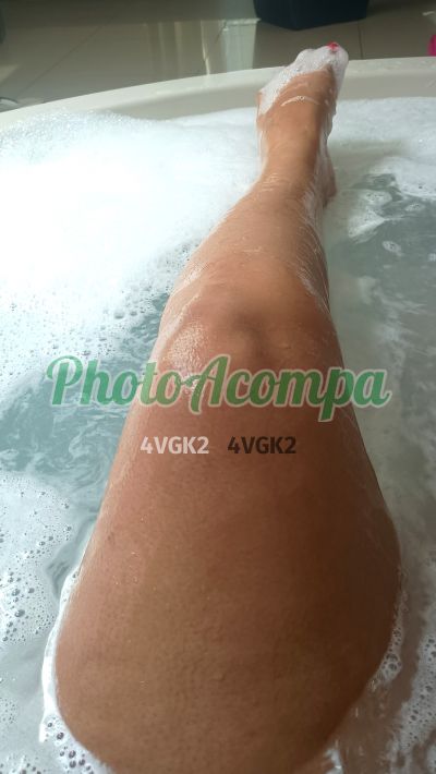 Amanda Prado, mulher que faz videochamadas e sexting