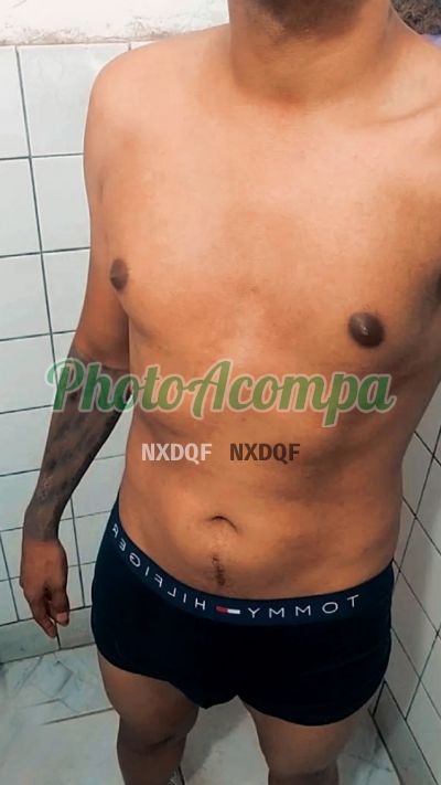 Oliver, garoto de programa em Betim