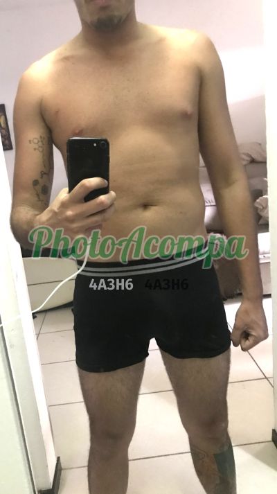 Mick Nogueira, garoto de programa em Joinville