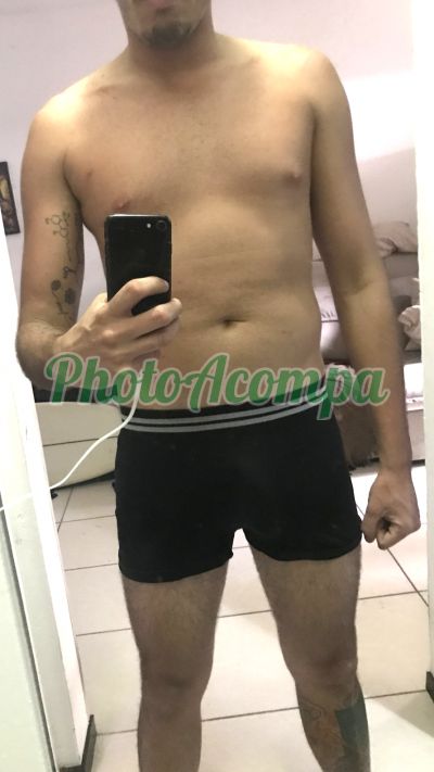 Mick Nogueira, garoto de programa em Joinville