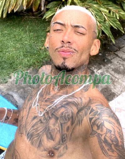 Theo, garoto de programa em Valinhos