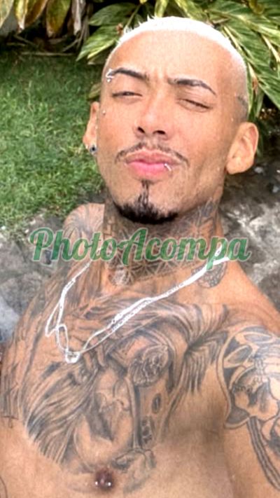 Theo, garoto de programa em Valinhos