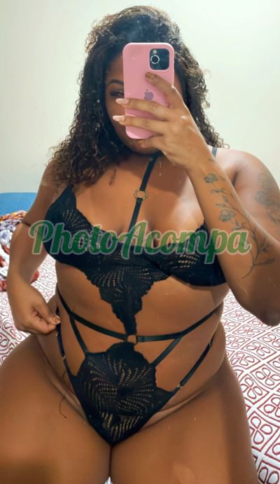 Layla Oliveira (32) 99868-8237, garota de programa em Juiz de Fora