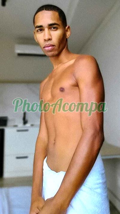 Vitor Laurent (21) 99089-1580, garoto de programa em Bonsucesso (RJ)