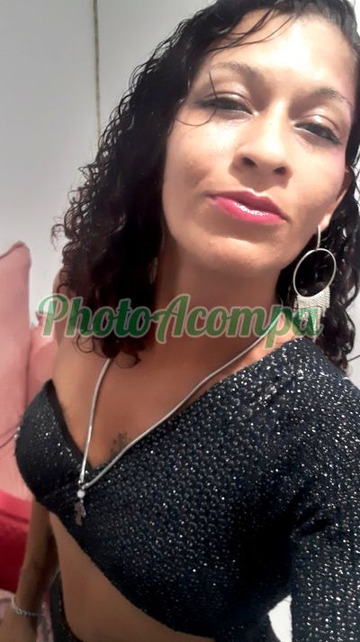 Eloah Santos, garota de programa em Barra dos Coqueiros