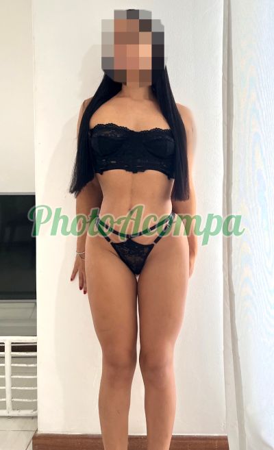 Lari Ferraz, acompanhante no Costa Azul (Salvador)