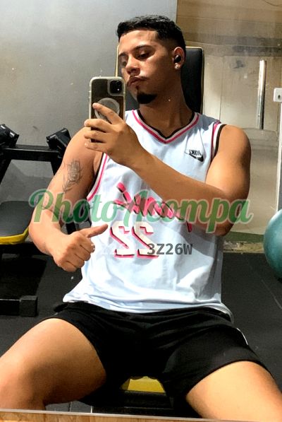 Massagista novinho, garoto de programa em Fortaleza