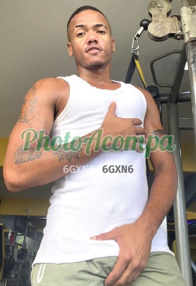 Jonh Baianin, garoto de programa no Rio de Janeiro