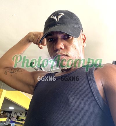 Jonh Baianin, garoto de programa no Rio de Janeiro