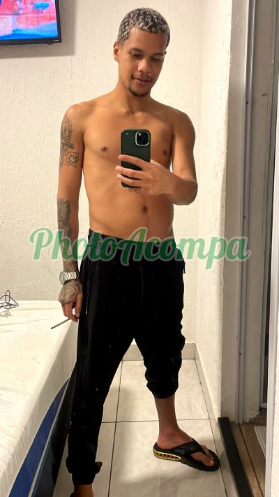 Lucca (21) 97888-9492, garoto de programa no Centro (RJ)