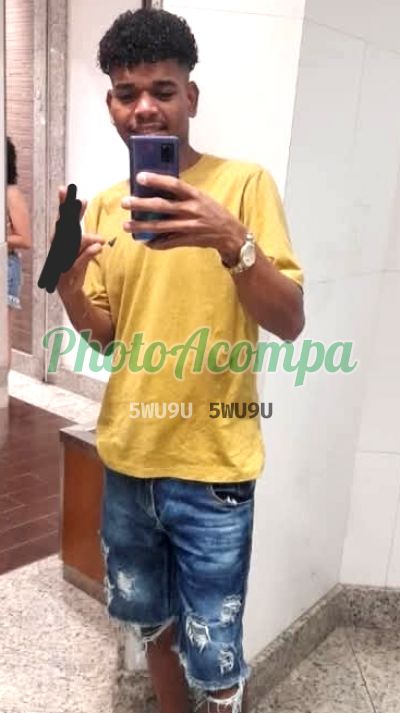 Luiz, garoto de programa em Joinville