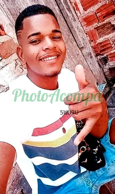 Luiz, garoto de programa em Joinville