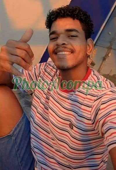 Luiz, garoto de programa em Joinville